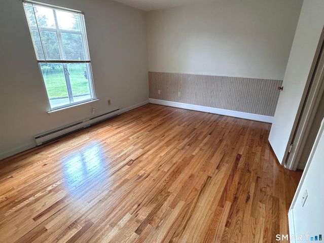 1634 Farmington Avenue 2, Farmington, CT 06085