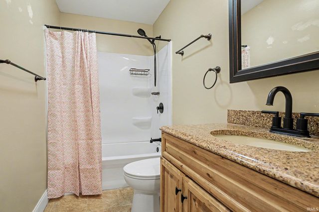804 E Trailridge Drive, Mishawaka, IN 46544