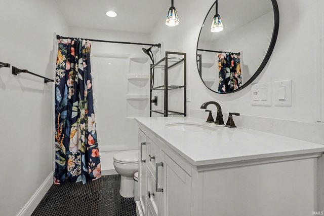 804 E Trailridge Drive, Mishawaka, IN 46544
