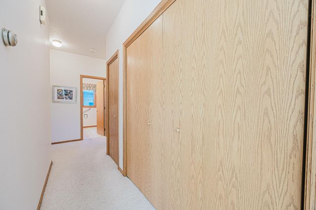 302 Fairway Drive, Casselton, ND 58012