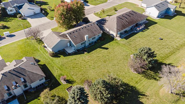 302 Fairway Drive, Casselton, ND 58012