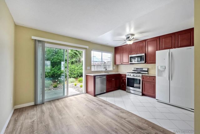 3436 Thunder Dr, Oceanside, CA 92056