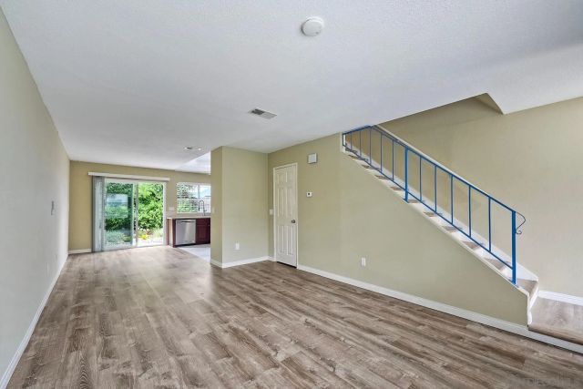 3436 Thunder Dr, Oceanside, CA 92056