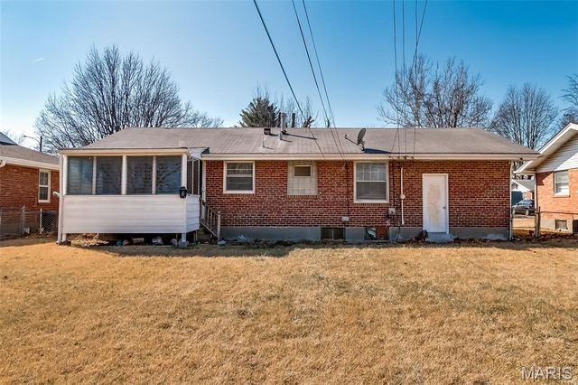 312 Ward Drive, Ferguson, MO 63135