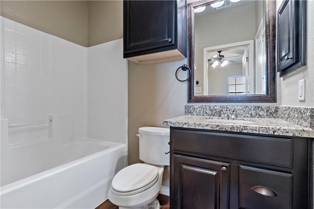 4295 Commando Trail, College Station, TX 77845