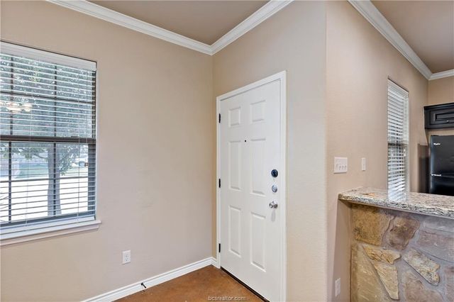 4295 Commando Trail, College Station, TX 77845