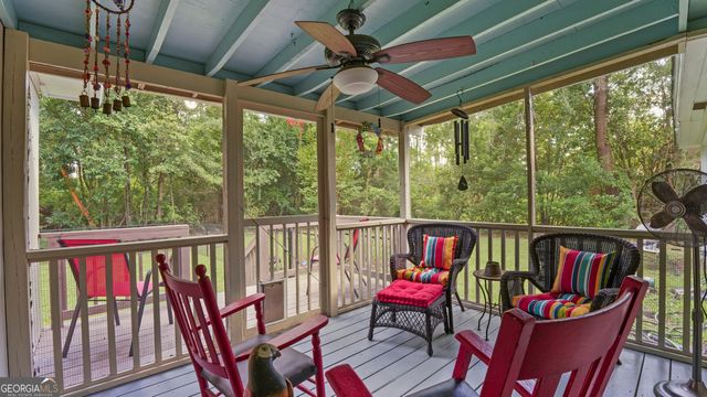 155 Persimmon Street, Jesup, GA 31545