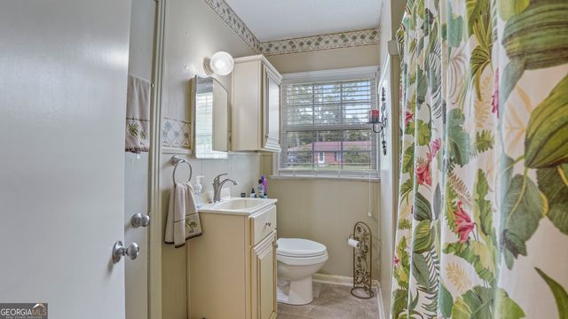 155 Persimmon Street, Jesup, GA 31545