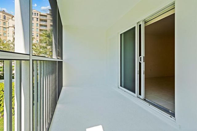 200 E Royal Palm Road 2110, Boca Raton, FL 33432