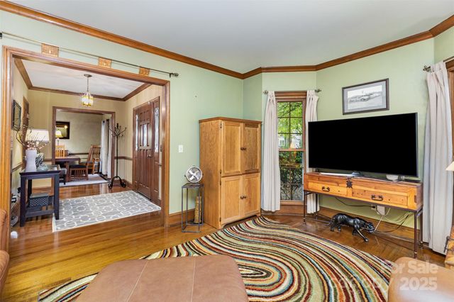 9924 Hanover Hollow Drive, Charlotte, NC 28210
