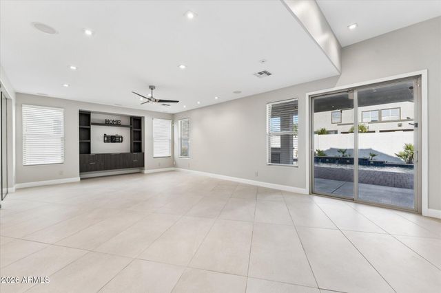 27807 N 58TH Lane, Phoenix, AZ 85083