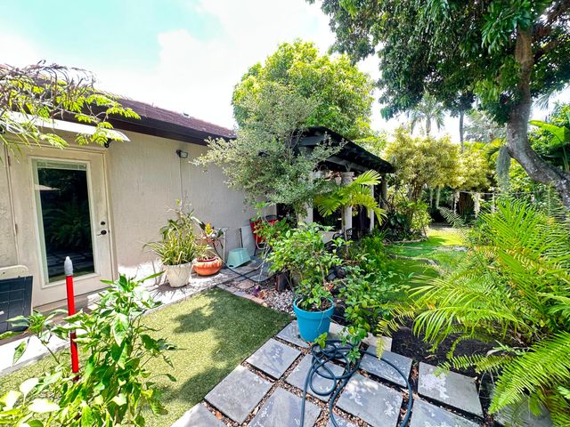 16050 SW 101st Terrace, Miami, FL 33196