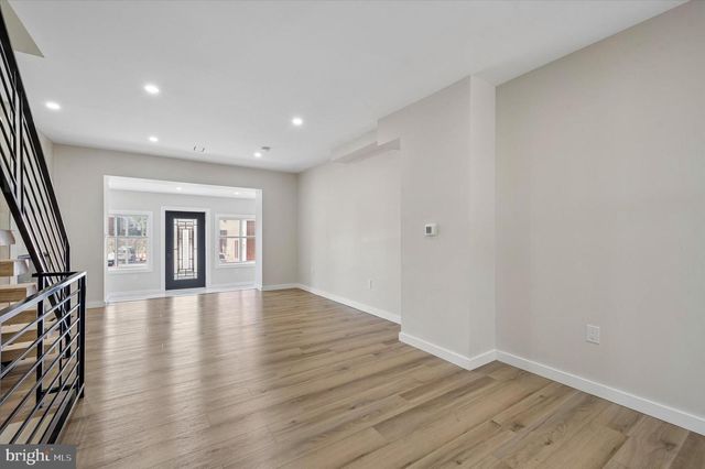 5511 PINE ST, Philadelphia, PA 19143