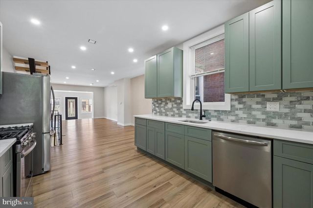 5511 PINE ST, Philadelphia, PA 19143