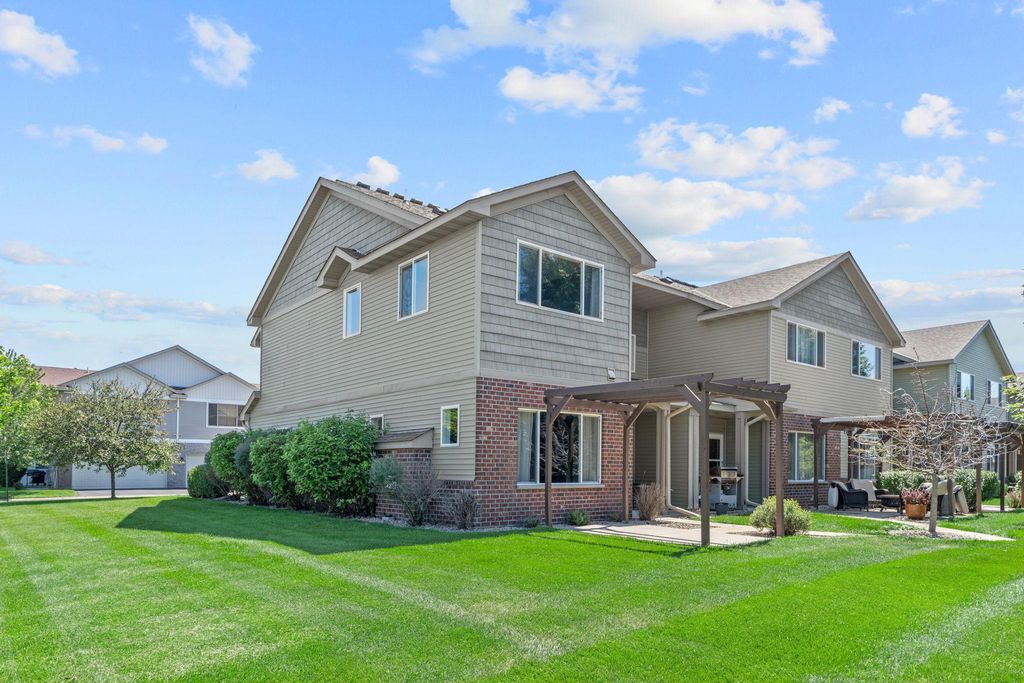 7893 Gotland Lane, Circle Pines, MN 55014 — photo 2