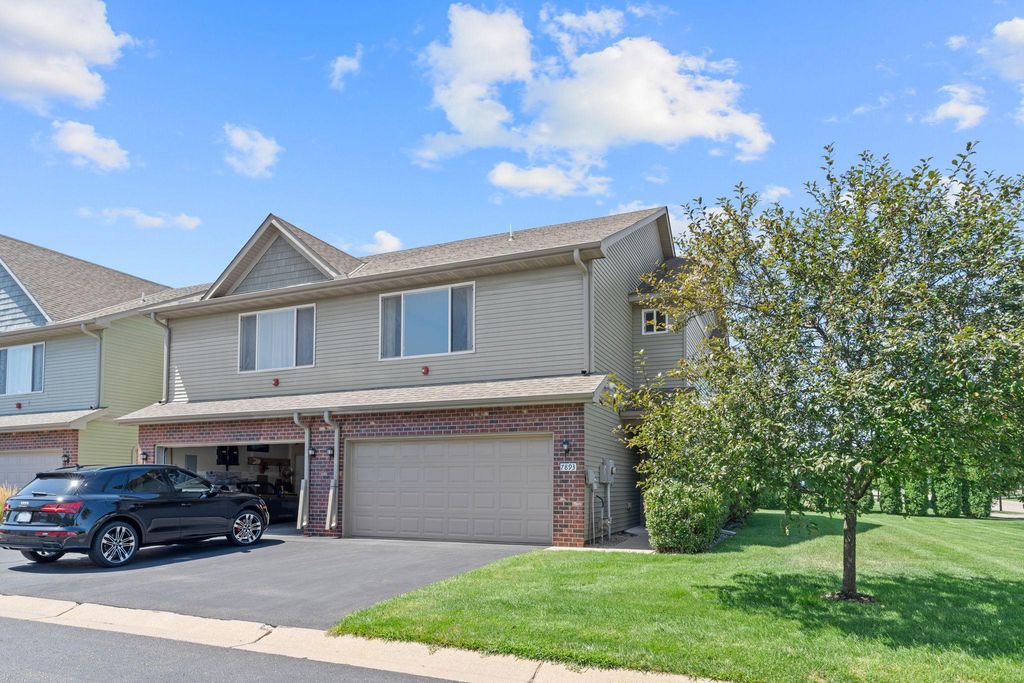 7893 Gotland Lane, Circle Pines, MN 55014 — photo 4