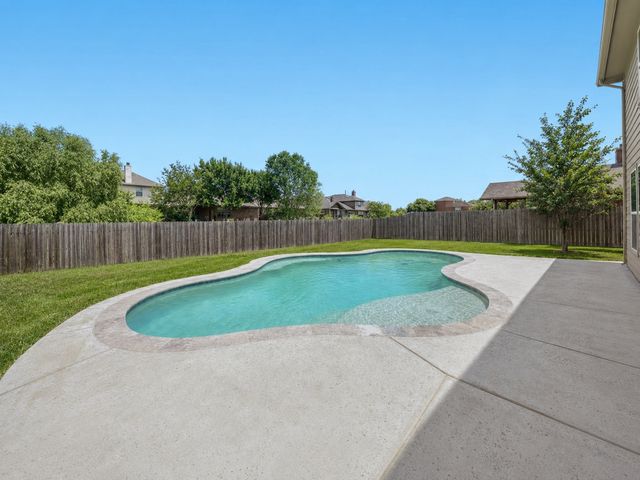 12532 Autumn Leaves Trail, Fort Worth, TX 76244