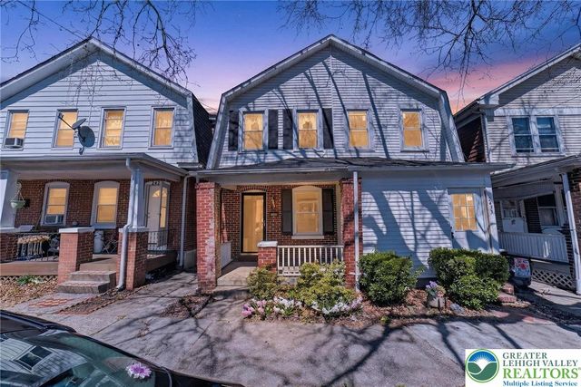 2427 Forest Street, Wilson Boro, PA 18042