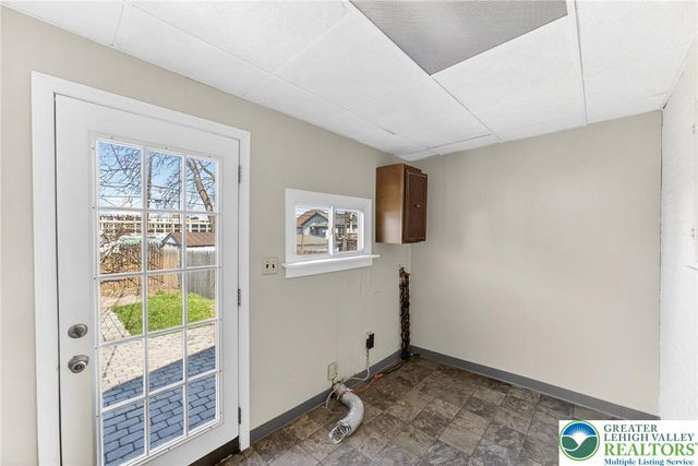 2427 Forest Street, Wilson Boro, PA 18042