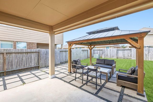 15111 Sequoia Meadow Court, Humble, TX 77346