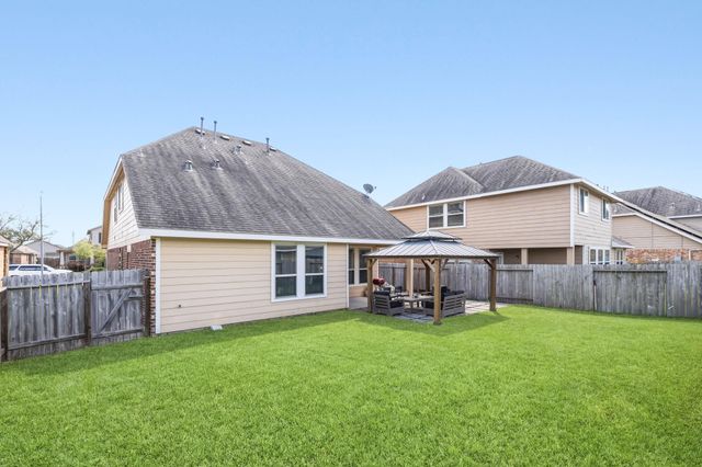 15111 Sequoia Meadow Court, Humble, TX 77346