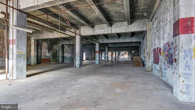 401 E ALLEGHENY AVE, Philadelphia, PA 19134