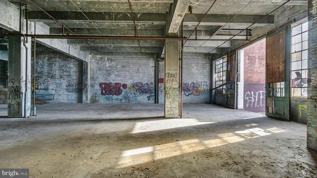 401 E ALLEGHENY AVE, Philadelphia, PA 19134