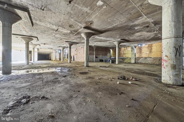401 E ALLEGHENY AVE, Philadelphia, PA 19134