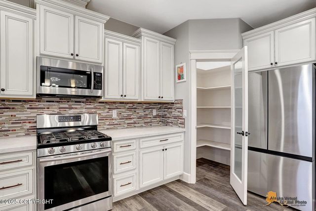 1760 W Amethyst Circle, Wasilla, AK 99654