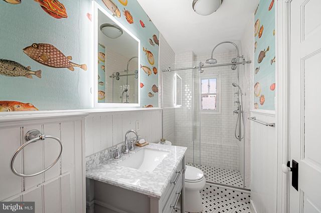 16 W READ ST, Baltimore, MD 21201