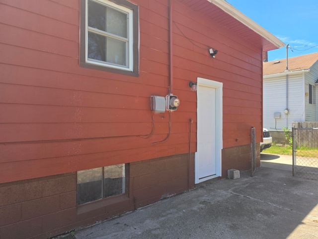 1424 Acacia Street, Saginaw, MI 48602