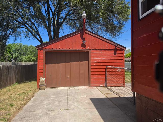 1424 Acacia Street, Saginaw, MI 48602