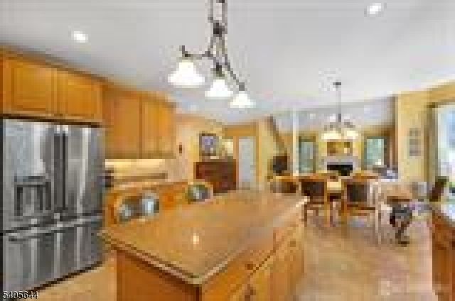 31 Mcfarlane Cir, Monroe Twp., NJ 08831