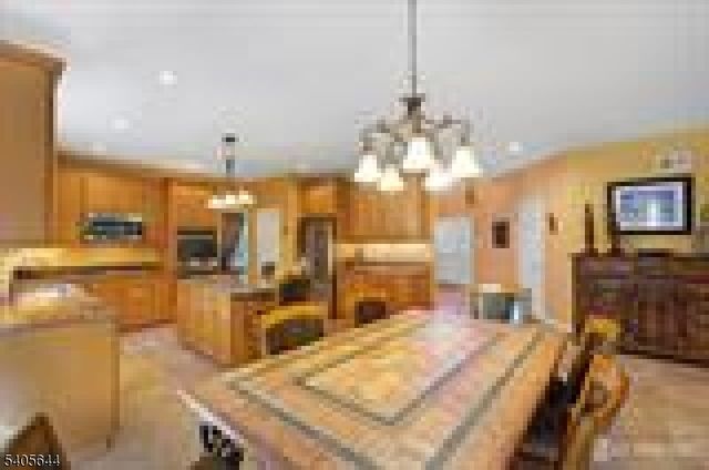 31 Mcfarlane Cir, Monroe Twp., NJ 08831