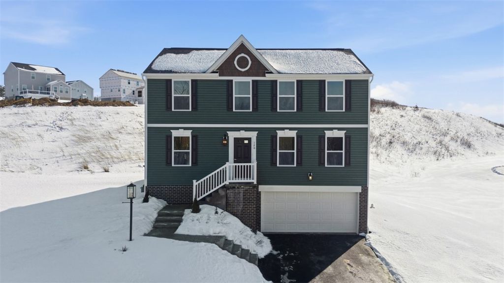 120 Samantha Dr, Center Twp, PA 15061