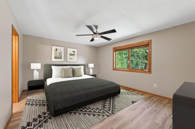 1819 9th Avenue SE, Forest Lake, MN 55025
