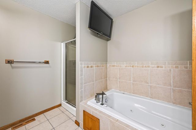 1819 9th Avenue SE, Forest Lake, MN 55025