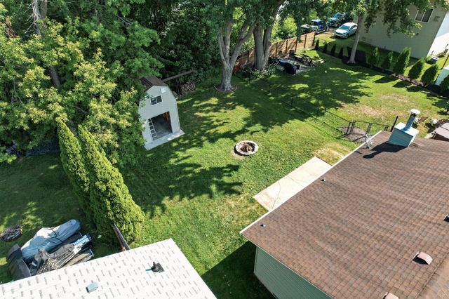 1819 9th Avenue SE, Forest Lake, MN 55025