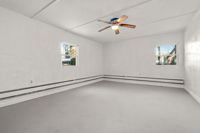 27 Stillman St, Framingham, MA 01702