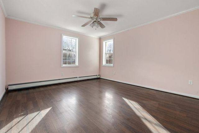 27 Stillman St, Framingham, MA 01702