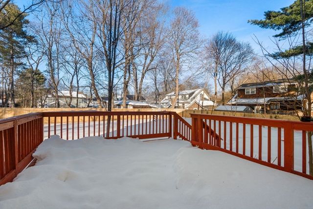 27 Stillman St, Framingham, MA 01702