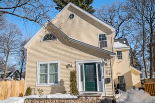 27 Stillman St, Framingham, MA 01702