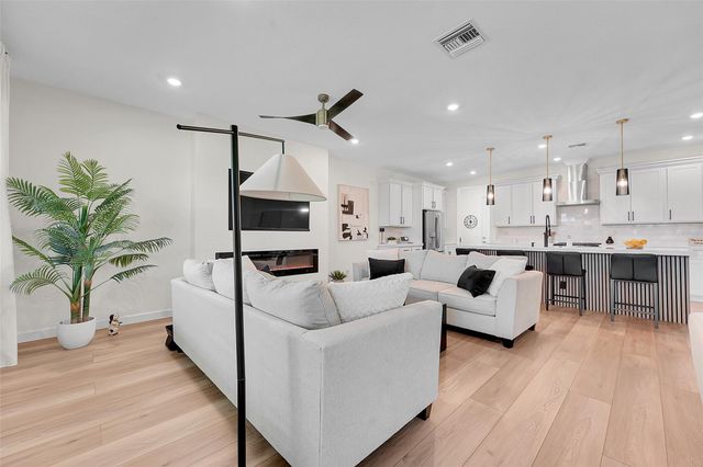 1878 Wandering Willow Way, Loxahatchee, FL 33470