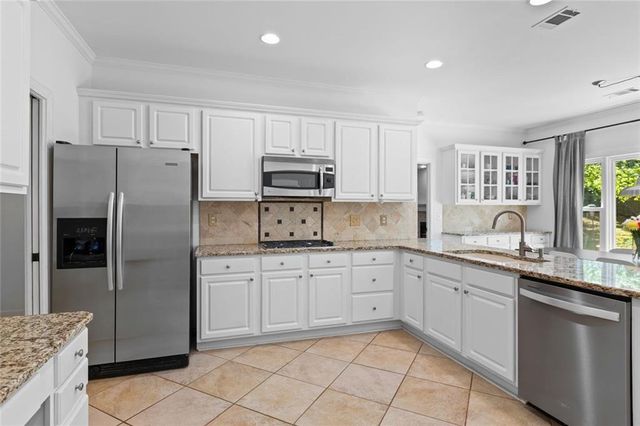 1610 Oakfield Lane, Roswell, GA 30075