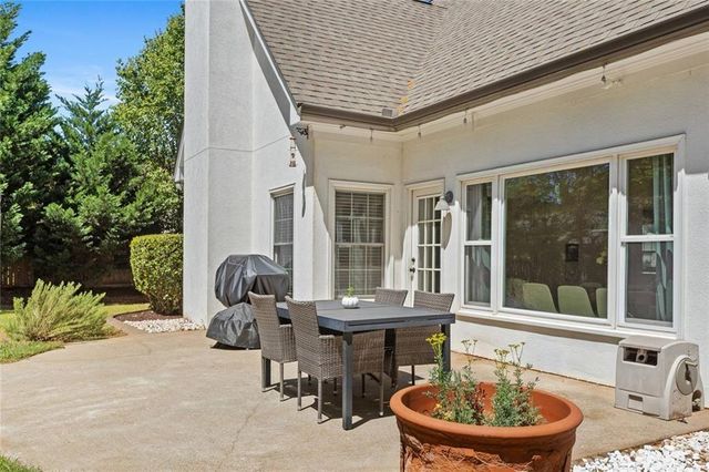 1610 Oakfield Lane, Roswell, GA 30075