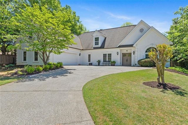 1610 Oakfield Lane, Roswell, GA 30075