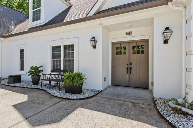 1610 Oakfield Lane, Roswell, GA 30075