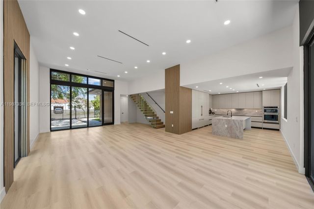 536 NW 48th Street, Miami, FL 33127