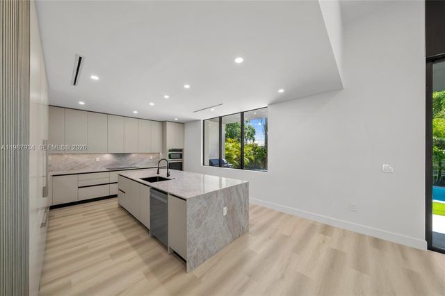 536 NW 48th Street, Miami, FL 33127