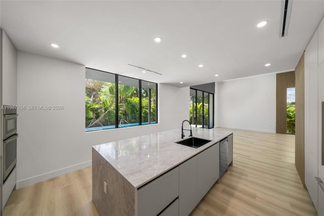 536 NW 48th Street, Miami, FL 33127